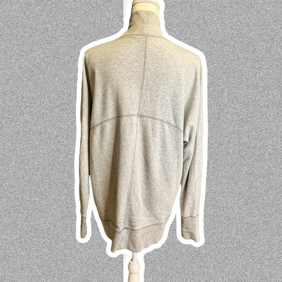 PINK Victoria’s Secret Heathered Gray Terry Cotton Long Sleeve Curved Cardigan - Picture 8 of 14